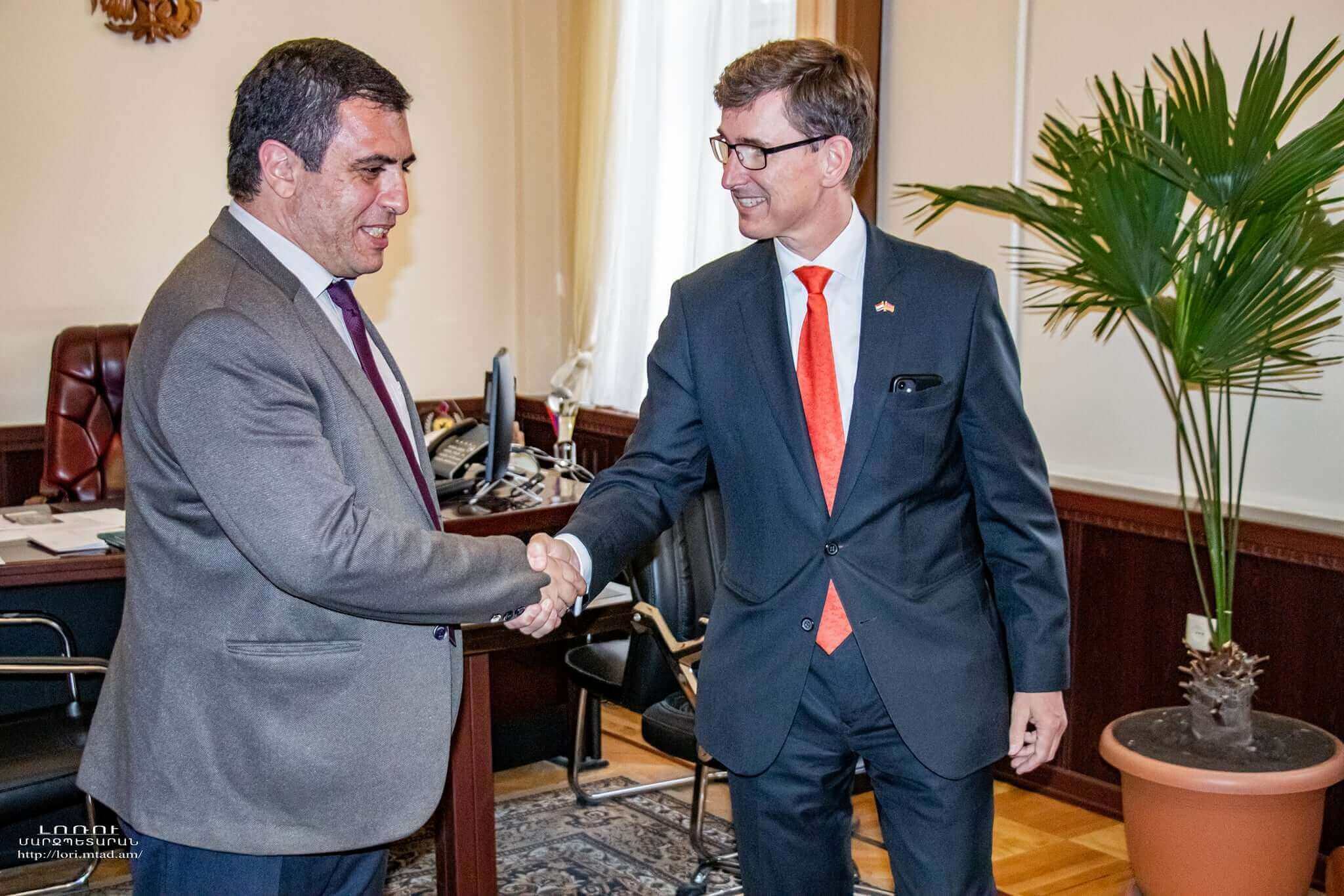 Լոռու մարզպետը հյուրընկալել է Հայաստանում Նիդերլանդների դեսպանին