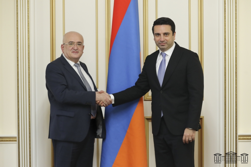 ԱԺ նախագահ Ալեն Սիմոնյանն ընդունել է Վրաստանի ՍԴ նախագահին