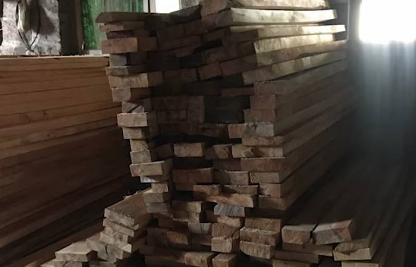 Գետահովիտի արտադրամասում մոտ 80 խմ ապօրինի փայտանյութ է հայտնաբերվել