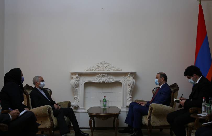 Արմեն Գրիգորյանը հանդիպել է Հայաստանում Իրանի դեսպան Աբբաս Բադախշան Զոհուրիին