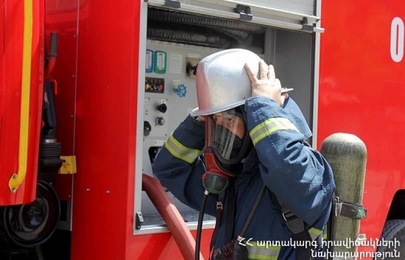 Հրդեհ Ծաղկաբեր գյուղում. այրվել է տան խորդանոցը, շոգեբաղնիքն ու ավտոտնակը