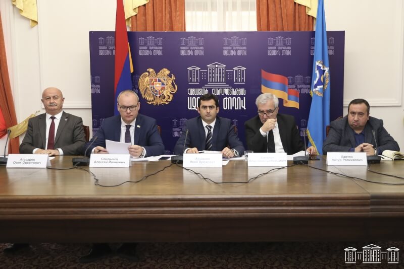 Տեղի է ունեցել ՀԱՊԿ ԽՎ մշտական հանձնաժողովների համատեղ առցանց նիստ
