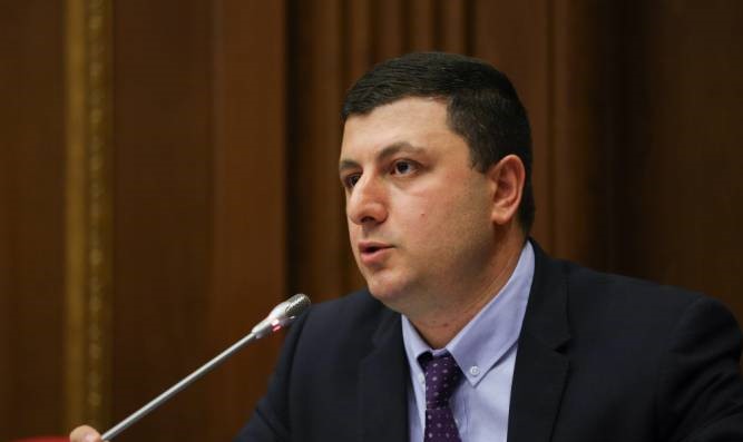 Տիգրան Աբրահամյանի կարծիքով նախ պետք է հասկանալ, թե ինչ իրավիճակում տեղի ունեցավ ագրեսիան