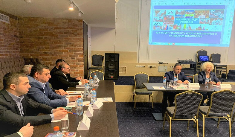 Զարեհ Սինանյանը հանդիպել է Տվերի հայ համայնքի ներկայացուցիչների հետ