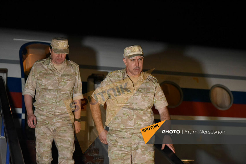 Գեներալ Մուրադովը Բաքվից Երևան դիեր է բերում