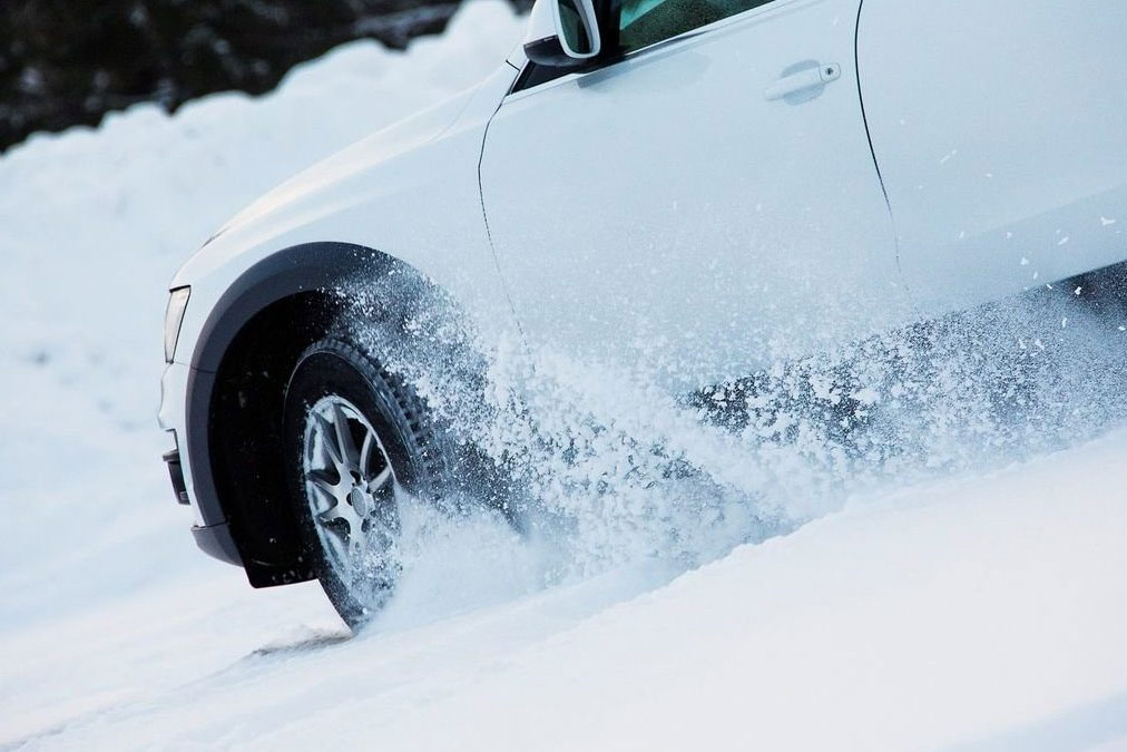 Փրկարարներն արգելափակումից դուրս են բերել 16 ավտոմեքենա