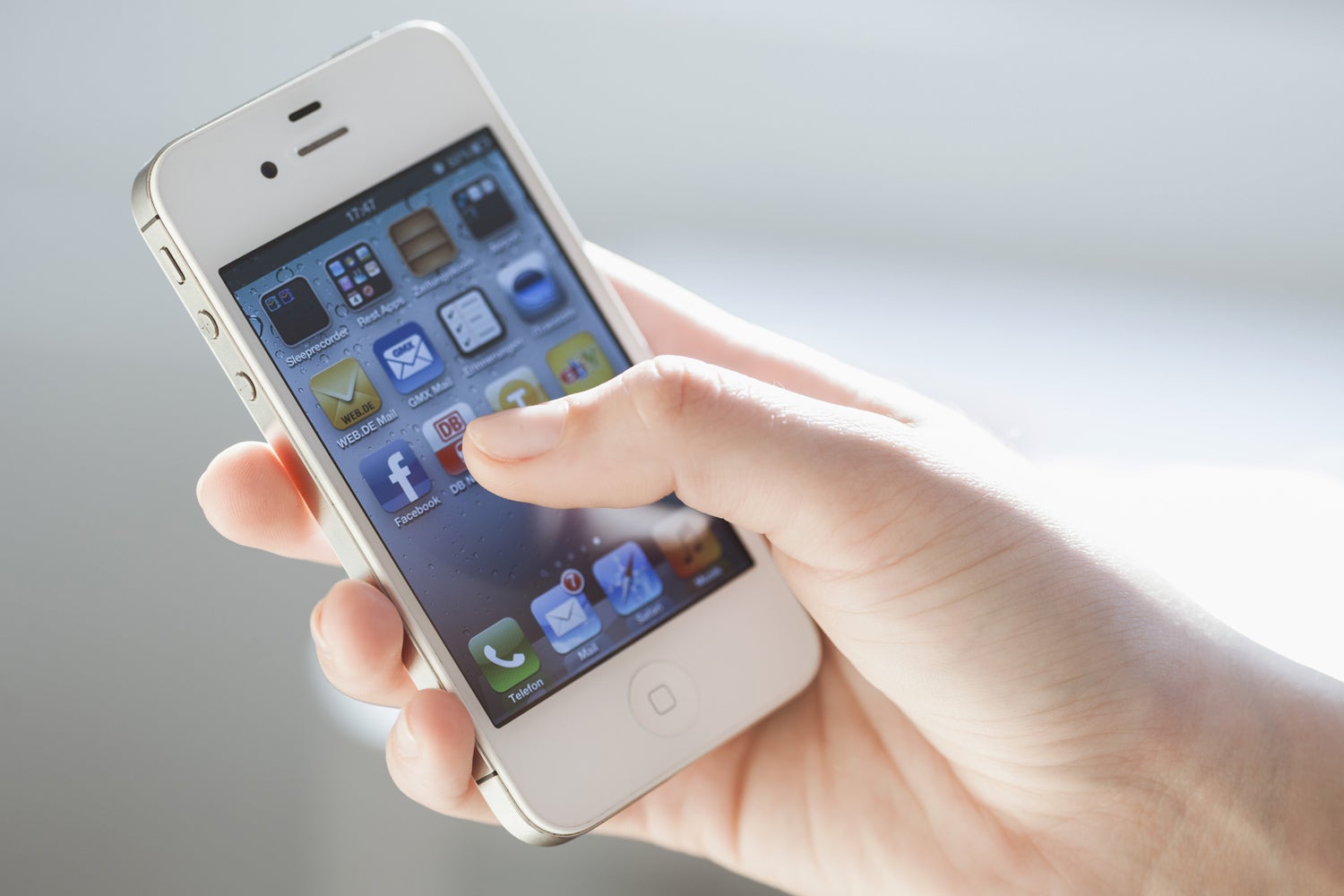 Բջջային կապի խափանումները պայմանավորված են թշնամու կողմից հաճախականությունների խլացմամբ. ԱՀ ՏԿԵՆ