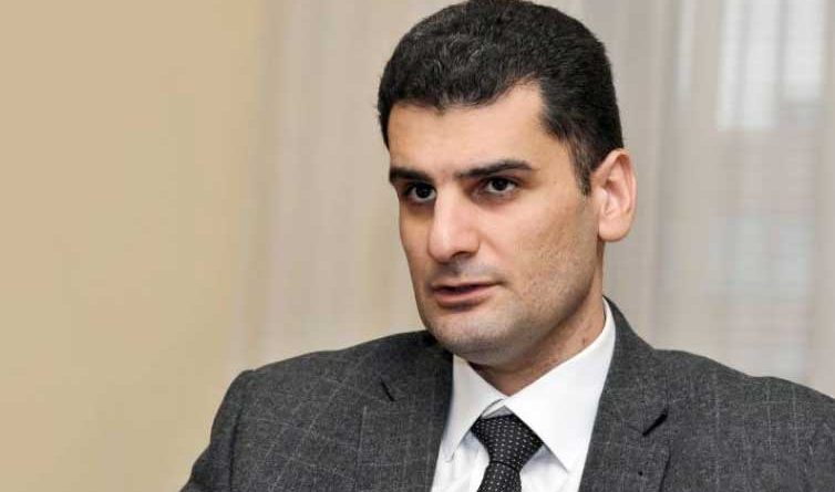 Երևանի քաղաքապետարանում մեկնարկեց Հրաչյա Սարգսյանին քաղաքապետ ընտրելու փակ քվեարկությունը