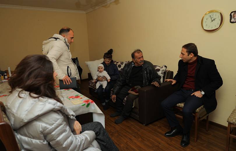 Չարեքտարում ամբողջությամբ խաթարվել է մարդկանց բնականոն կյանքը. Արցախի ՄԻՊ