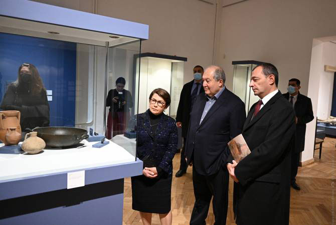 ՀՀ նախագահը և տիկին Նունե Սարգսյանն այցելել են Ազգային պատկերասրահ