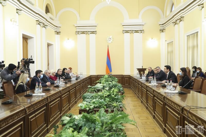 Ալեն Սիմոնյանը հյուրընկալել է Հայաստանի Հանրային հեռուստաընկերության աշխատակիցներին