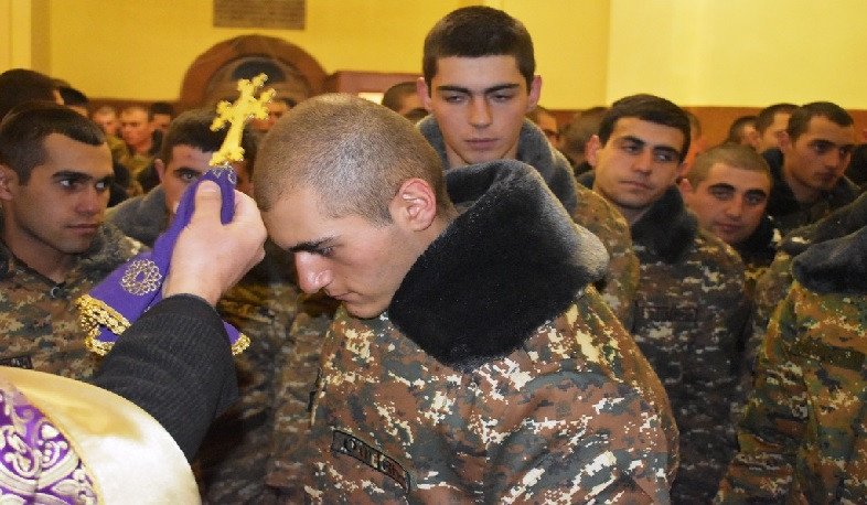 Հանդիսավոր միջոցառումներ ՀՀ զինված ուժերի կազմավորման 30-րդ տարեդարձի կապակցությամբ