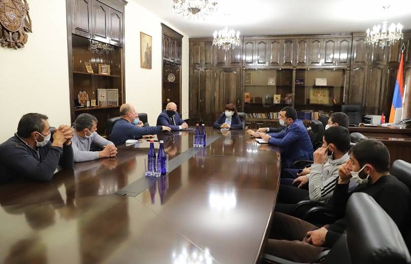 Գյուղատնտեսության բնագավառի խնդիրները պատասխանատուների ուշադրության կենտրոնում են. Շիրակի մարզպետ