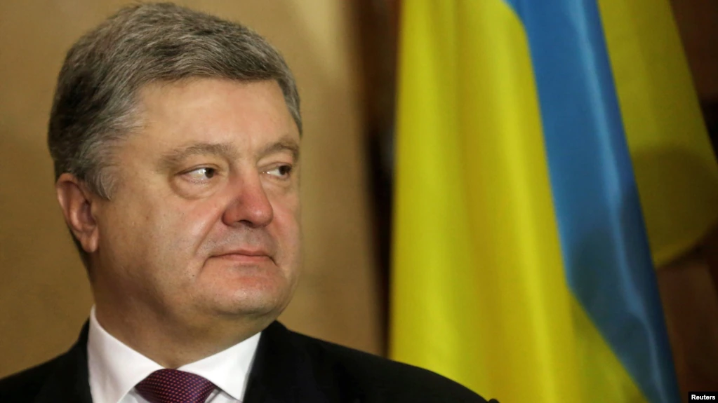 Դատարանը կալանք է դրել Պորոշենկոյի ողջ ունեցվածքի վրա