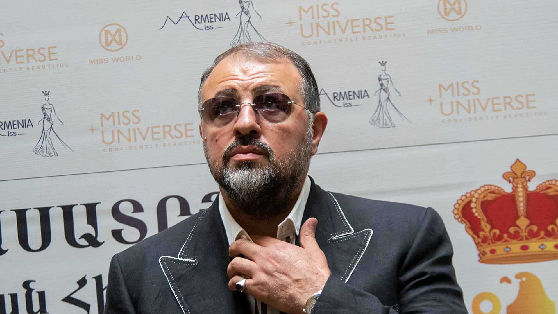 Կրկին խուզարկել են Դոն Պիպոյի տունը. նա հրաժարվել է ՀՀ քաղաքացիությունից․ «Հրապարակ»