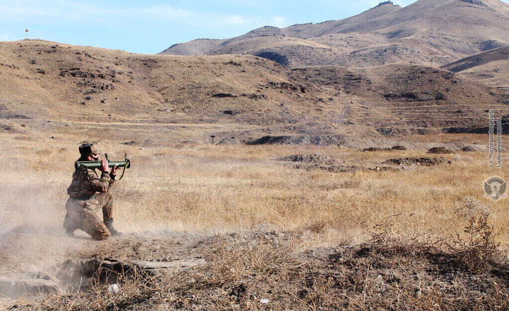 Զինծառայողները ոչնչացրել են պայմանական հակառակորդի կրակակետերը