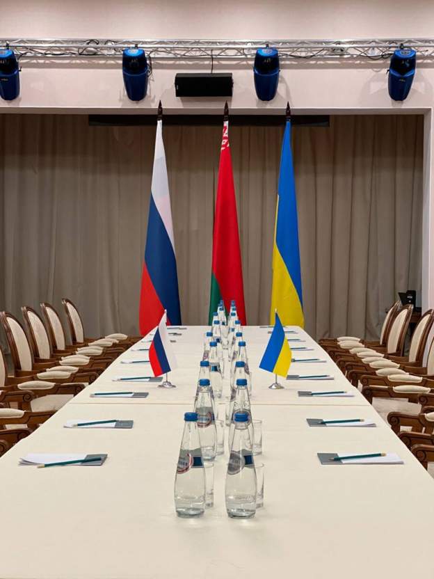 Սկսվել են բանակցությունները Ուկրաինայի և ՌԴ-ի միջև