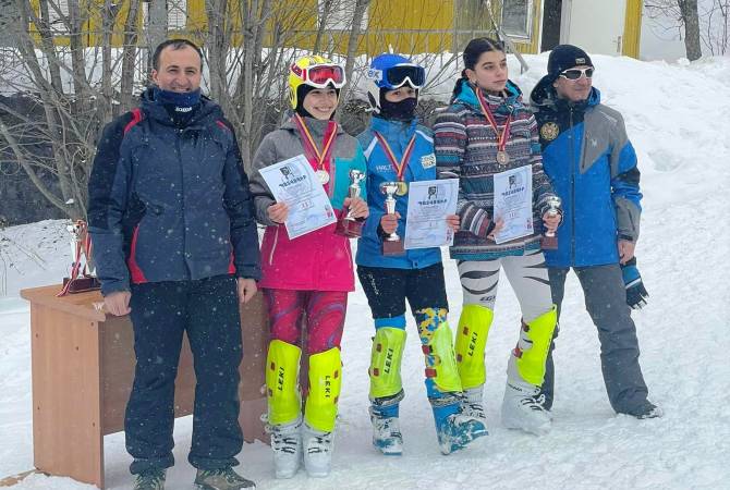 Թորոսյանը մասնակցել է Լևիկ Հարությունյանի անվան մրցաշարի հաղթողների մրցանակաբաշխությանը