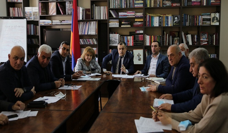 Կ․ Գիլոյանը խորհրդակցություն է ունեցել մարզերի և Երևանի սպորտի պատասխանատուների հետ