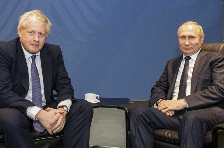 Ջոնսոնը Պուտինին կոչ է արել «մի քայլ հետ գնալ» եւ շարունակել երկխոսությունը
