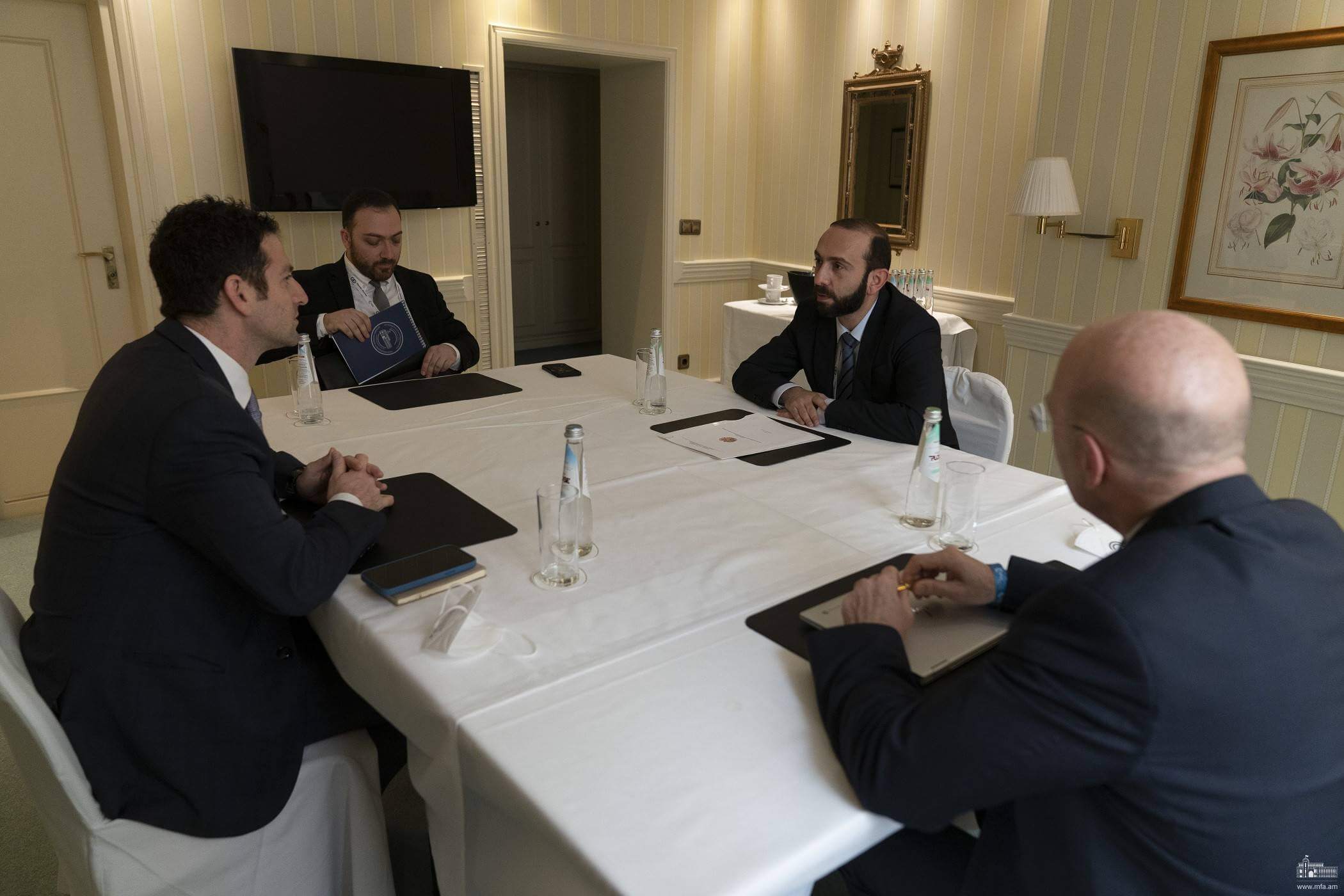 Միրզոյանը հանդիպել է «Jigsaw Google» ընկերության տնօրենի հետ