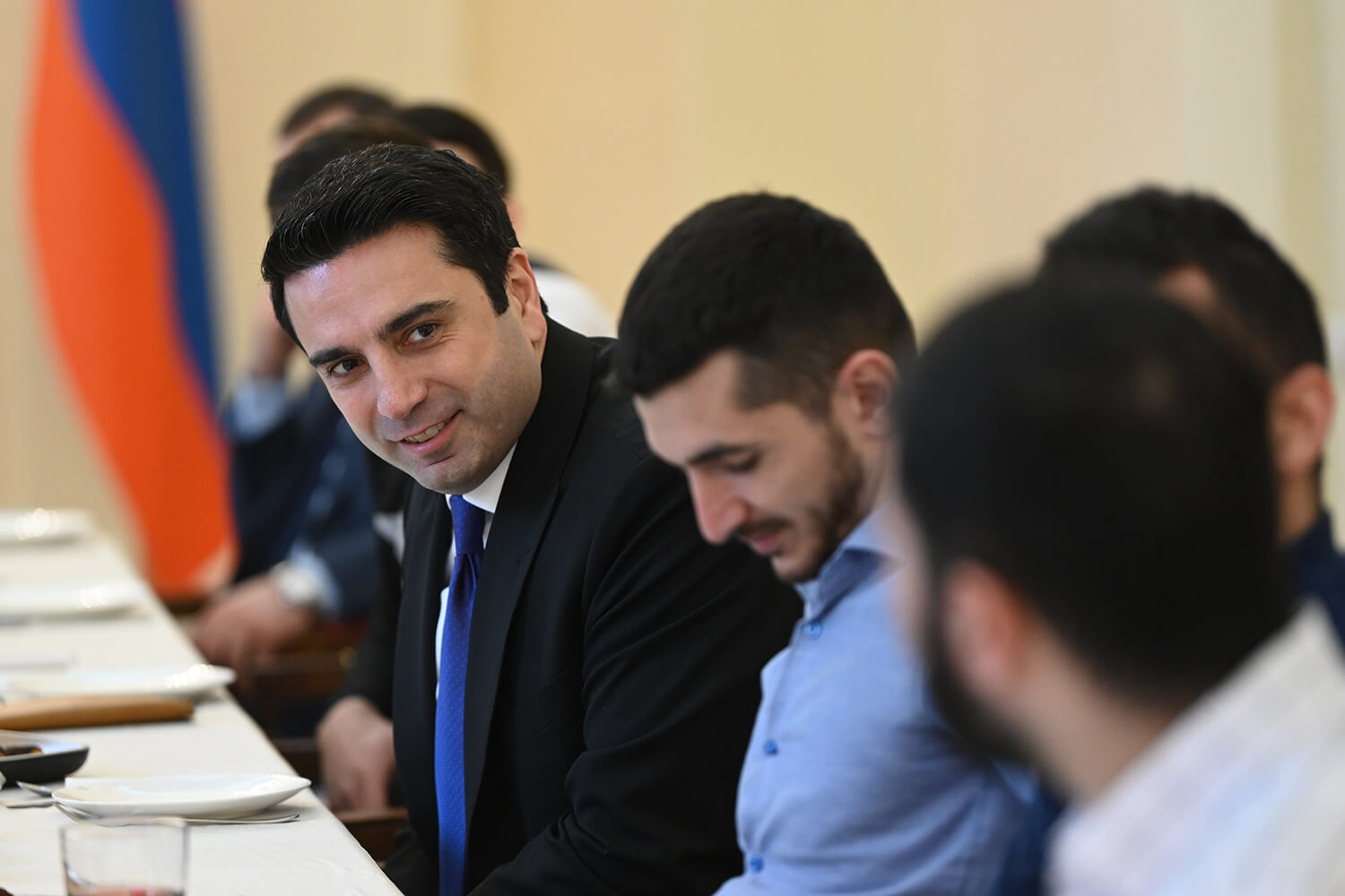 Ա․ Սիմոնյանն ընդունել է Արցախյան երեք պատերազմների մի խումբ մասնակիցների