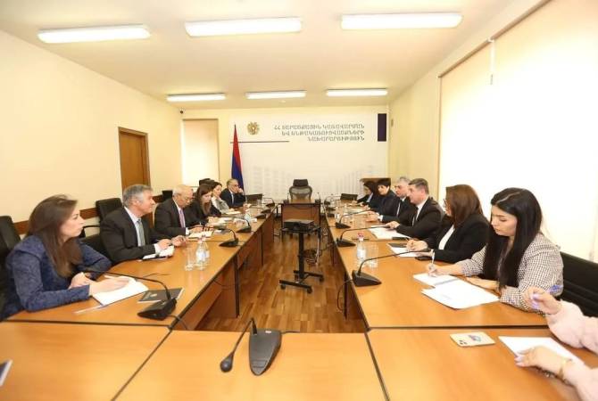Գ․ Սանոսյանն ընդունել է ԱԶԲ խորհրդի գործադիր տնօրենին