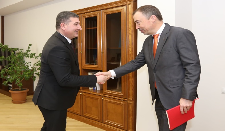 Գ․ Սանոսյանն ընդունել է  ԵՄ հատուկ ներկայացուցիչ Տոյվո Կլաարին