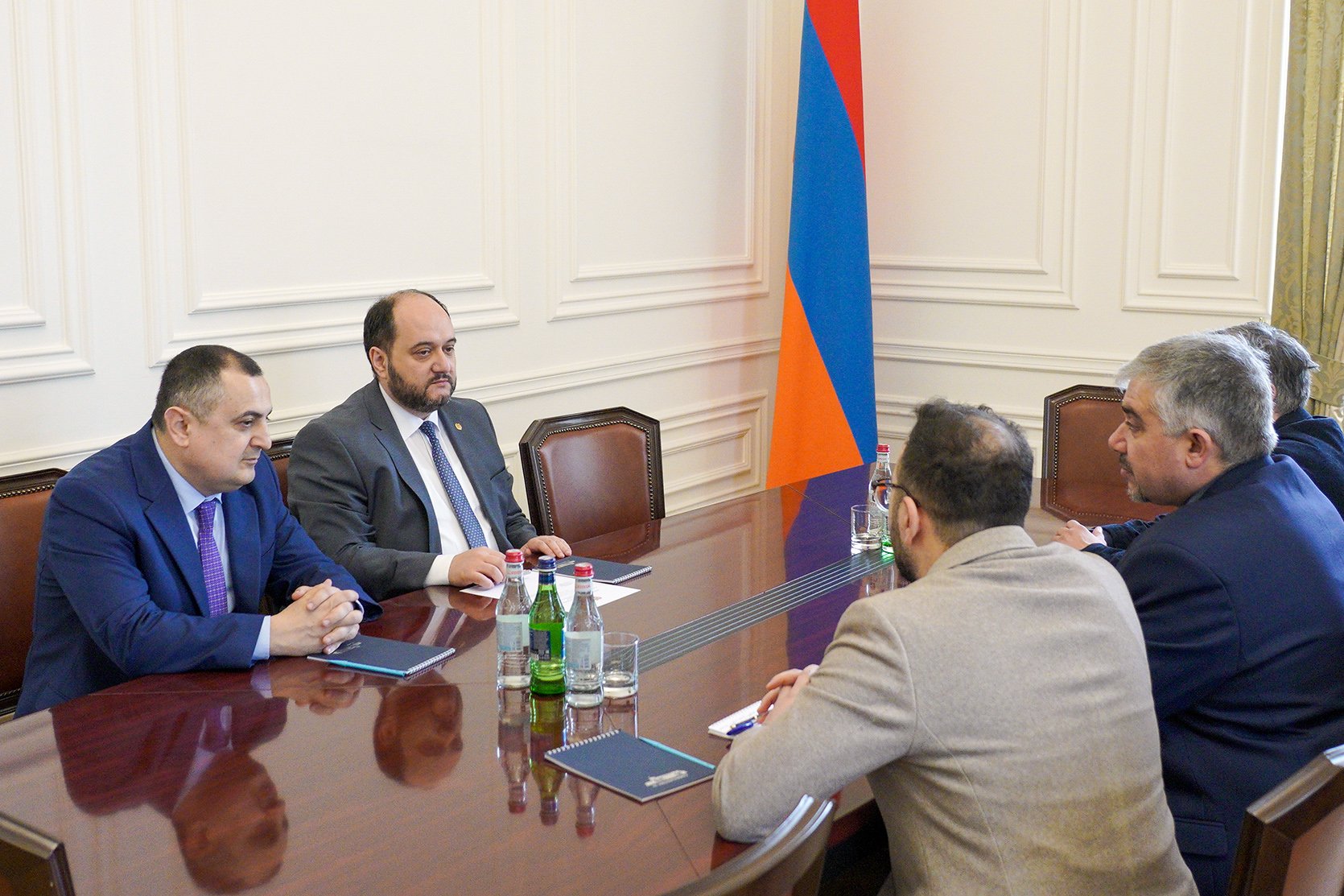 Ա․ Հարությունյանն ընդունել է Եվրոպայի ծանրամարտի ֆեդերացիայի նախագահին և գլխավոր քարտուղարին