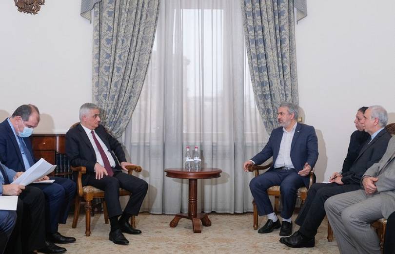 Փոխվարչապետն ընդունել է Իրանի արդյունաբերության, հանքերի և առևտրի նախարարին