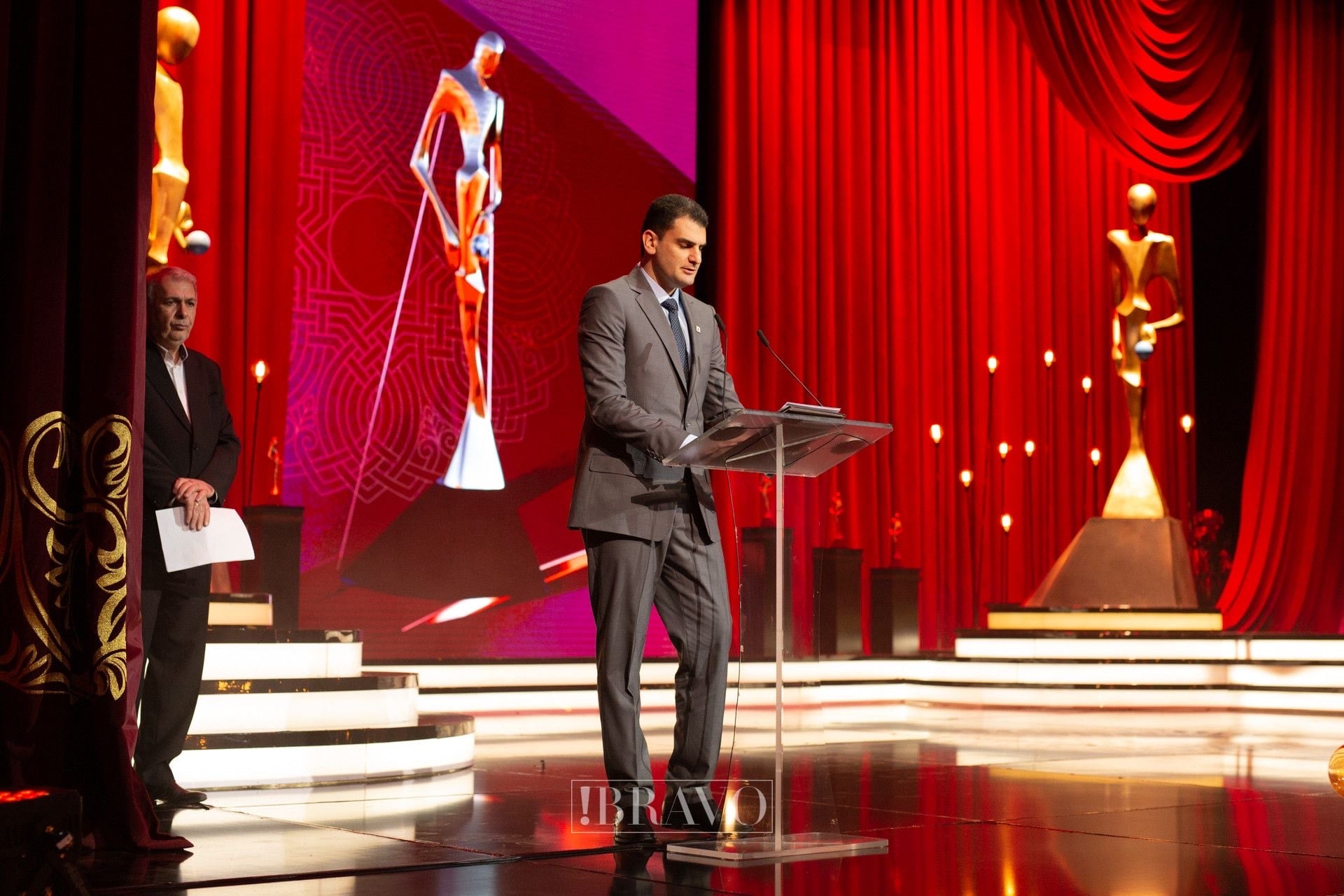 Հ․ Սարգսյանը՝ թատրոնի օրվա առթիվ