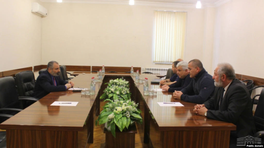 Արցախի արտաքին հայեցակարգում գերխնդիրները մնացել են անփոփոխ. Դ․ Բաբայան