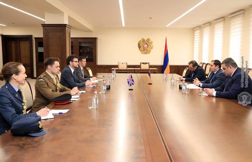 Ս․ Պապիկյանն ընդունել է Միացյալ Թագավորության դեսպան Ջ․ Գալագերին
