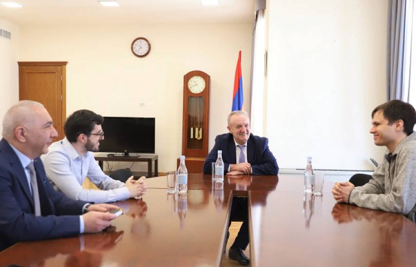 Վ․ Դումանյանն ընդունել է ծրագրավորման մրցույթի ամենատիտղոսակիր օլիմպիականին