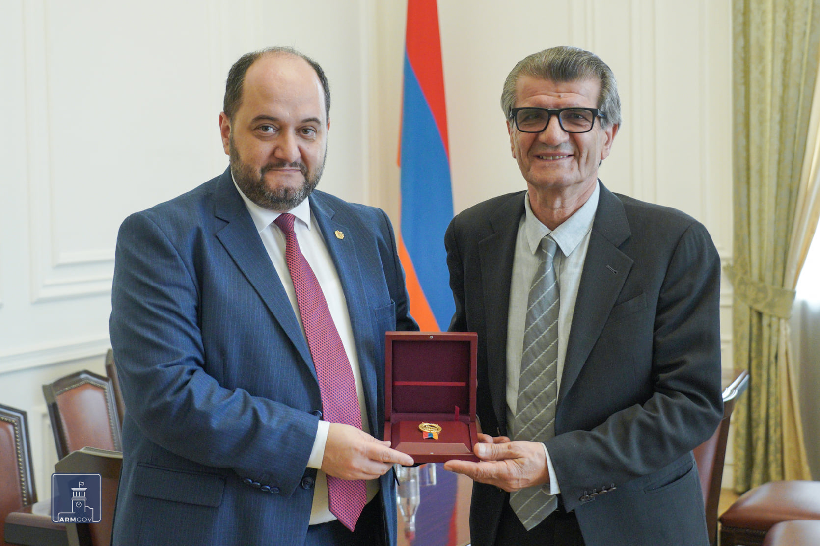 Ա․ Հարությունյանն ընդունել է ավստրալահայ բարերար Հերոս Դիլանչյանին