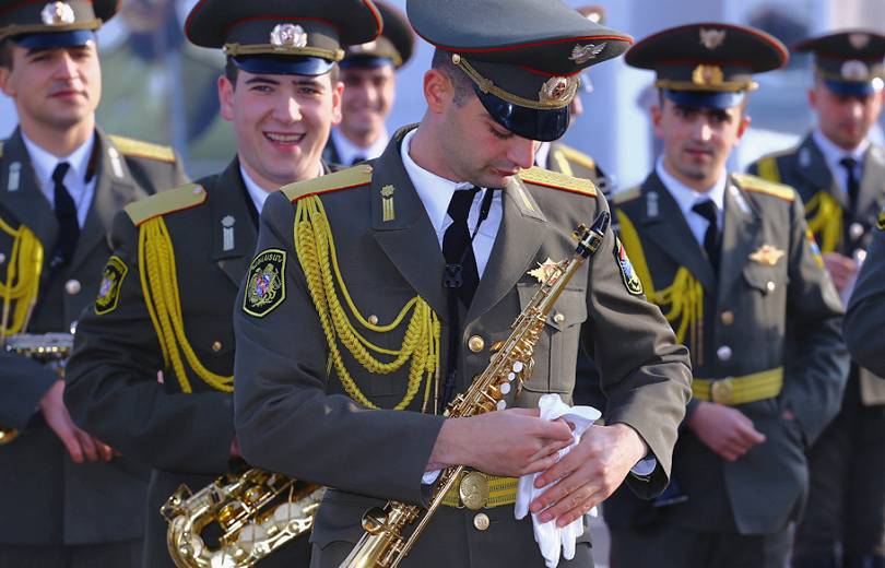 ՊՆ-ն հայտարարում է երաժիշտ և պարող զորակոչիկների մասնագիտական լսումներ և դիտումներ