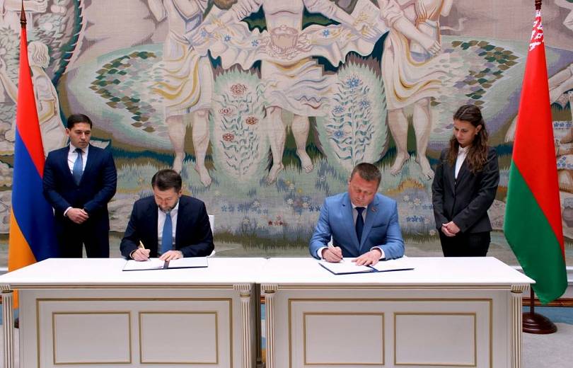 Կ․ Անդրեասյանը Բելառուսի իր գործընկերոջ հրավերով  մեկնել է Բելառուս