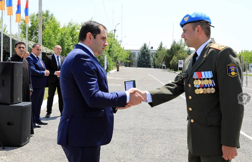 ՀՀ պաշտպանության նախարարն այցելել է Խաղաղապահ ուժերի բրիգադ