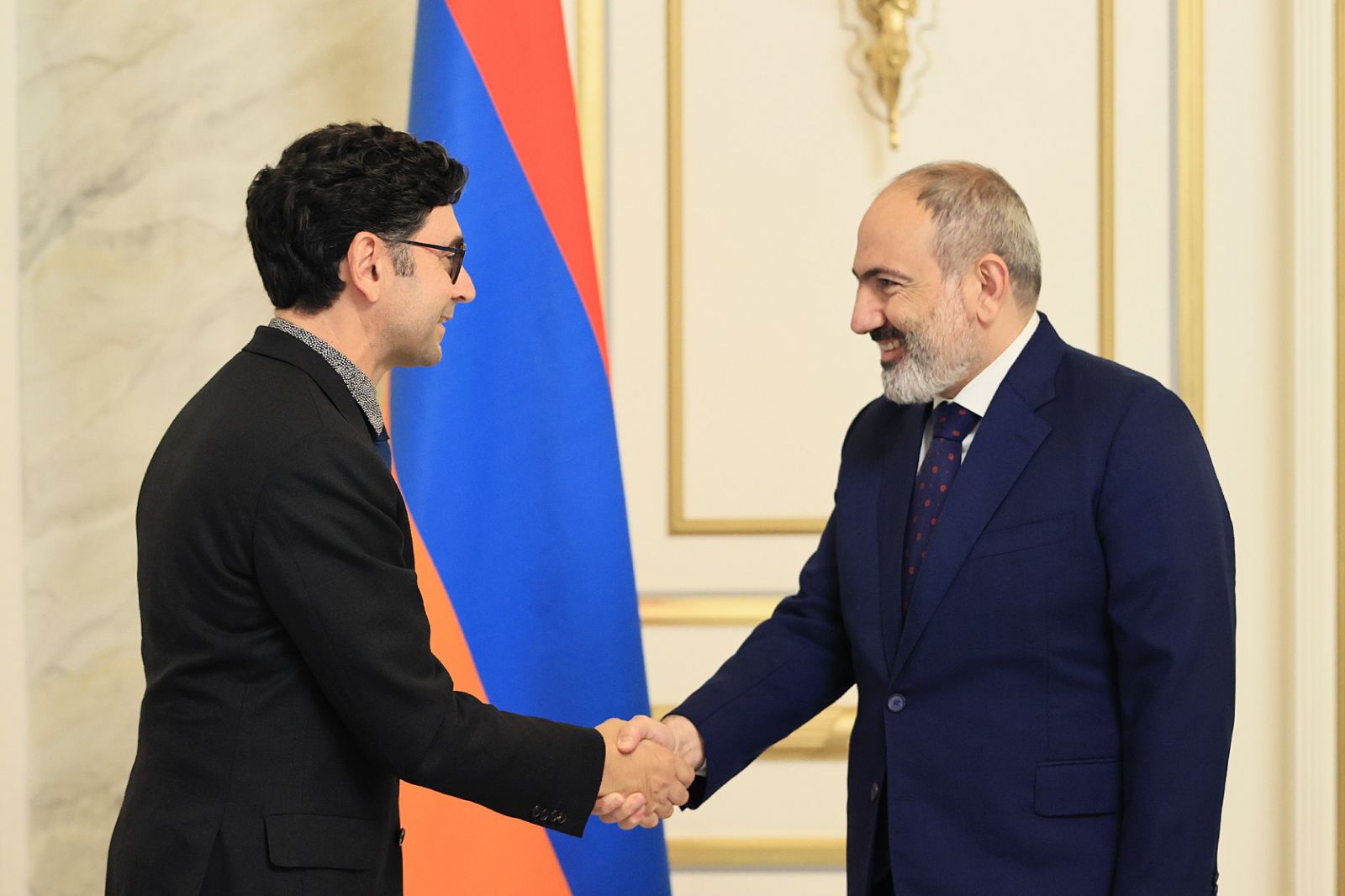 ՀՀ վարչապետն ընդունել է Նոբելյան մրցանակակիր Արտեմ Փաթափությանին