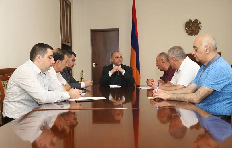 Փելեշյանը հանդիպել է «Դորոժնիկ» ընկերության ներկայացուցիչների հետ