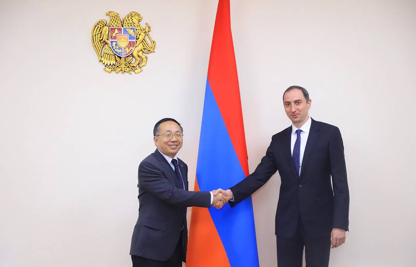 Ռ․ Խաչատրյանն ընդունել է ՀՀ-ում ՉԺՀ դեսպանին