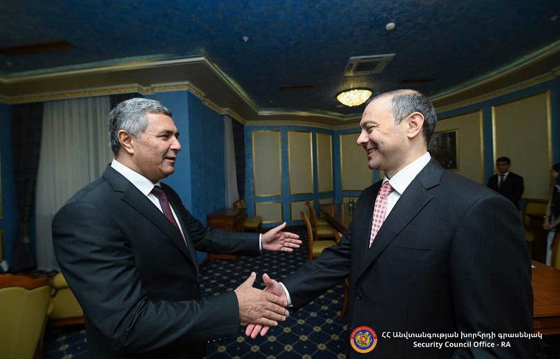 Ա․ Գրիգորյանը հանդիպել է Տաջիկստանի Հանրապետության ԱԽ քարտուղարի հետ