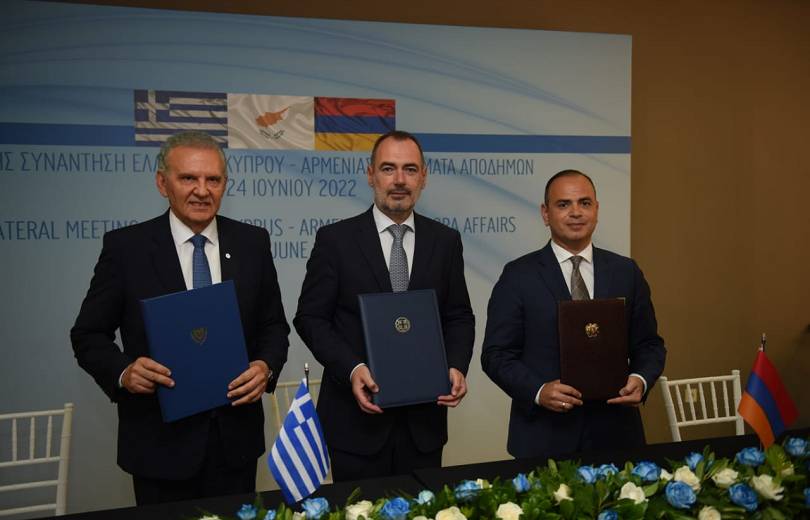 Աթենքում եռակողմ համագործակցության հուշագիր է ստորագրվել Հայաստանի, Հունաստանի և Կիպրոսի միջև