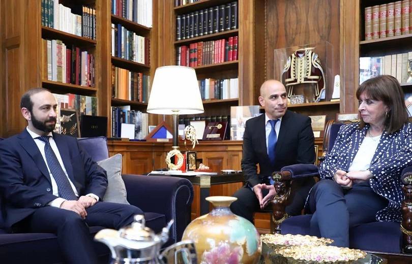 Ա․ Միրզոյանը հանդիպում է ունեցել Հունաստանի նախագահի հետ