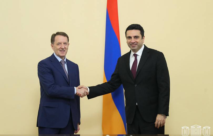 Ա․ Սիմոնյանը ընդունել է ՌԴ Դաշնային ժողովի Պետական դումայի նախագահի տեղակալին