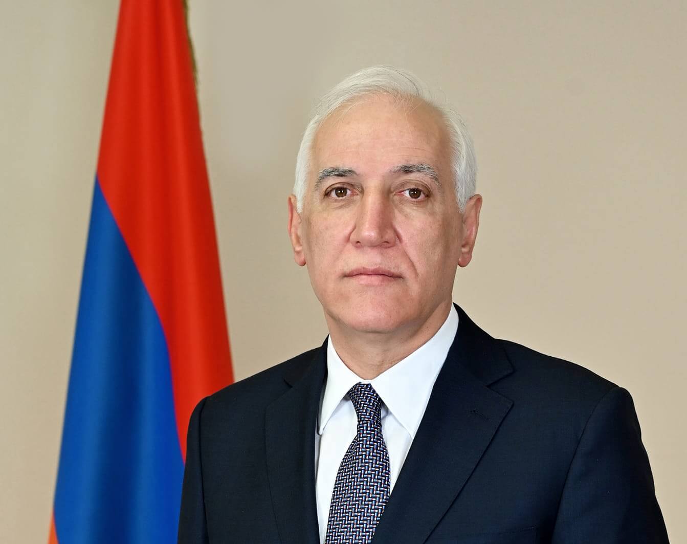 Վ․ Խաչատուրյանը շնորհավորել է Ուրուգվայի նախագահին