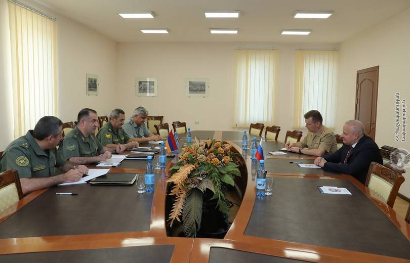 ՀՀ ԳՇ պետն ընդունել է Սերգեյ Կոպիրկինին