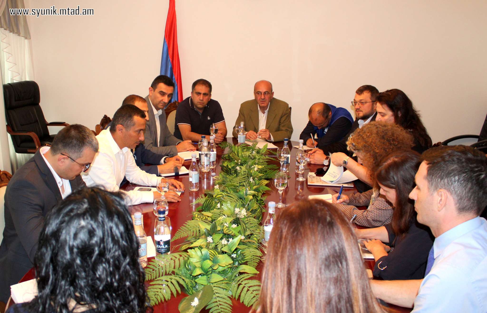 Սյունիքի մարզպետն ընդունել է Սյունիք այցելած՝ ՄԱԿ-ի հայաստանյան գրասենյակի թիմին