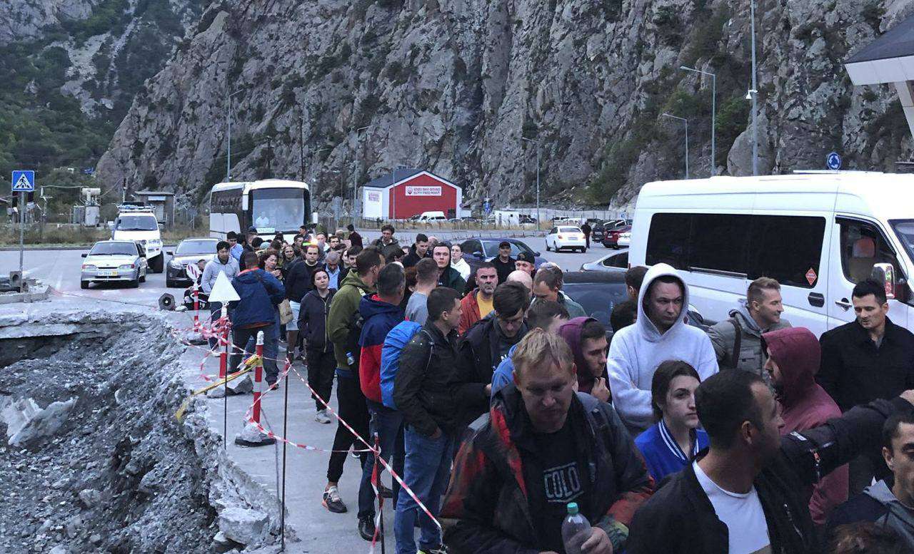 Վերին Լարսի սահմանային անցակետում կտեղակայվի շարժական զորահավաքային կետ