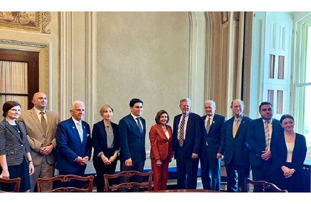 Ֆ․ Փալոնը հանդիպել է Ե․ Կիրակոսյանի, Ն․ Փելոսիի և Հայկական հանձնախմբի մյուս անդամների հետ